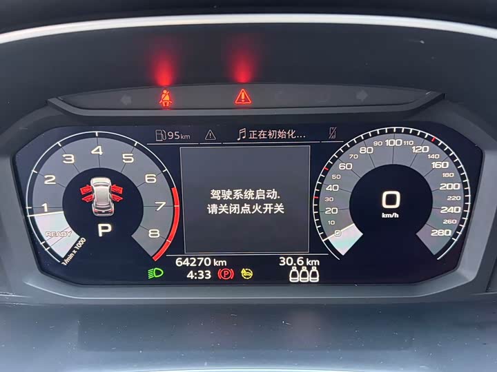 Фото 9 - Audi Q3