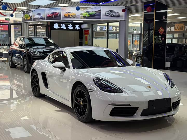 Фото 3 - Porsche 718