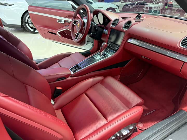 Фото 6 - Porsche 718