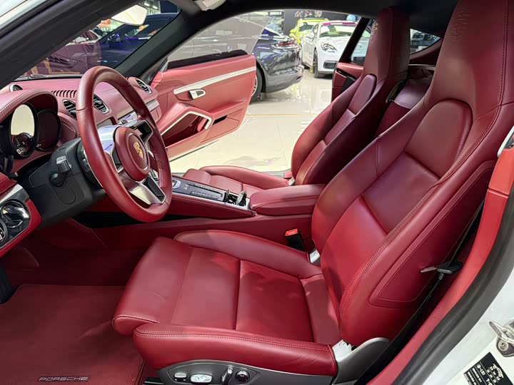 Фото 7 - Porsche 718