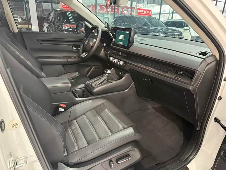 Фото 7 - Honda CR-V