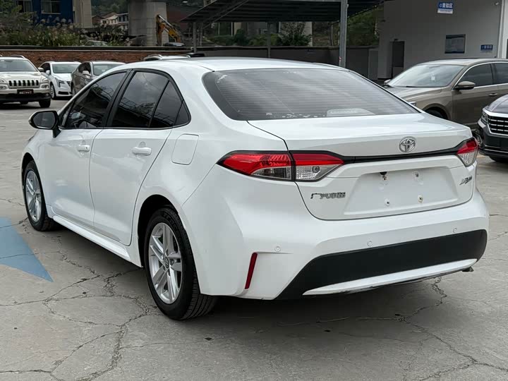 Фото 6 - Toyota Levin