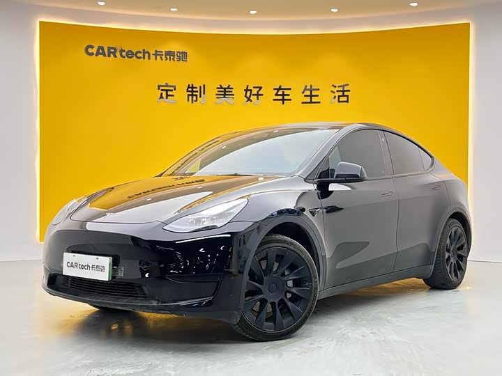 Фото 1 - Tesla Model Y