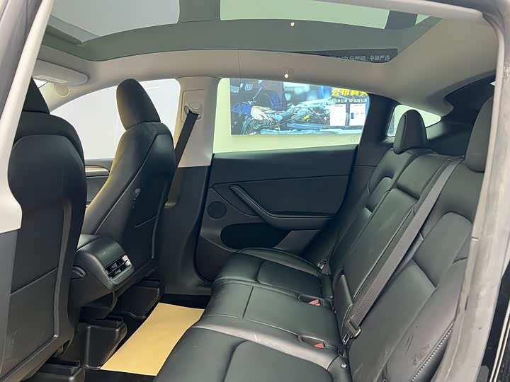 Фото 7 - Tesla Model Y