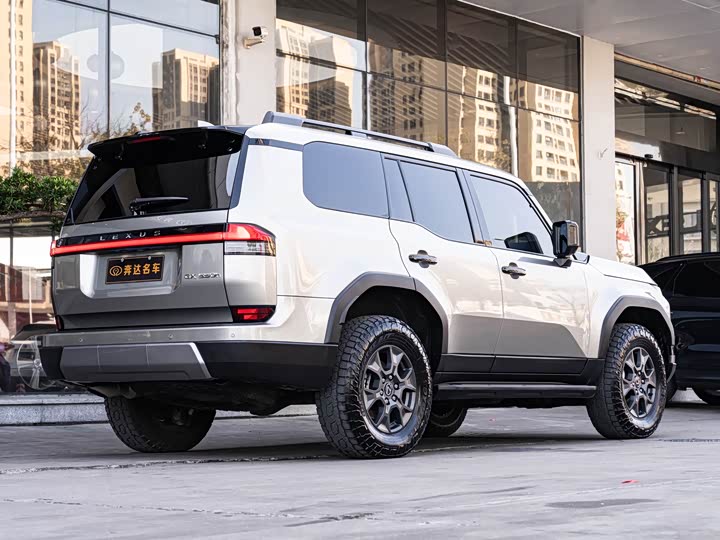 Фото 3 - Lexus GX