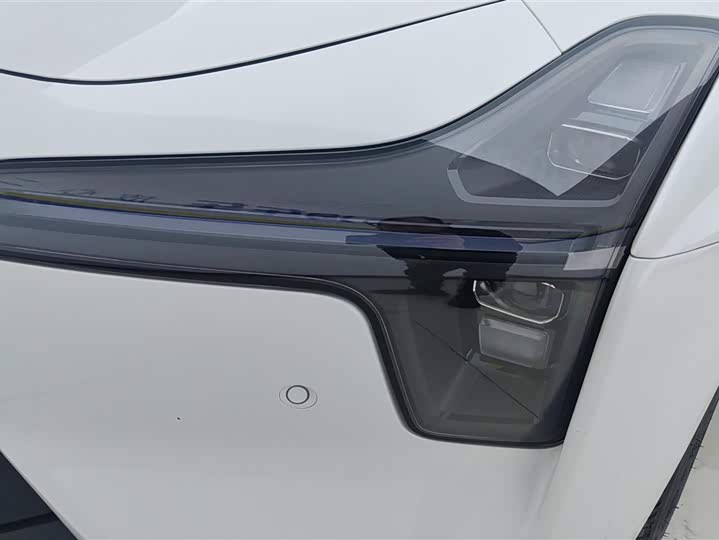 Фото 5 - XPeng Mona M03