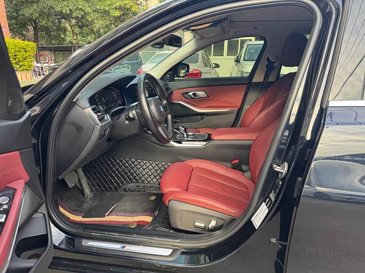 Фото 4 - BMW 3 Series