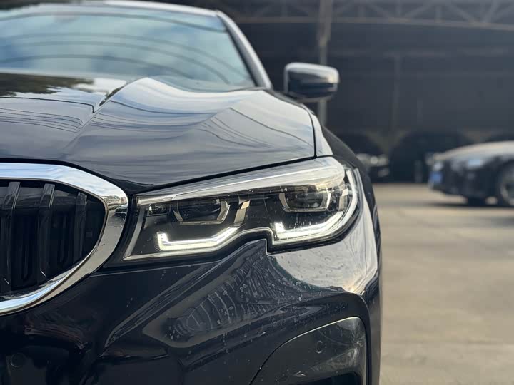 Фото 8 - BMW 3 Series