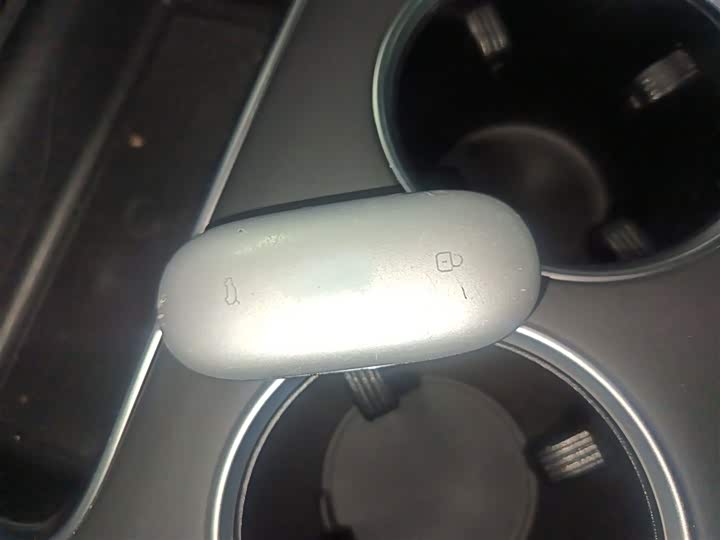 Фото 9 - LiXiang L8