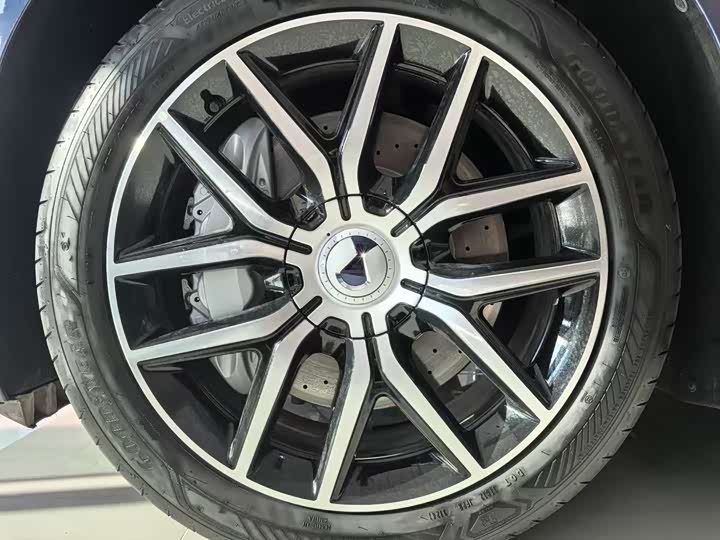 Фото 8 - Denza Z9