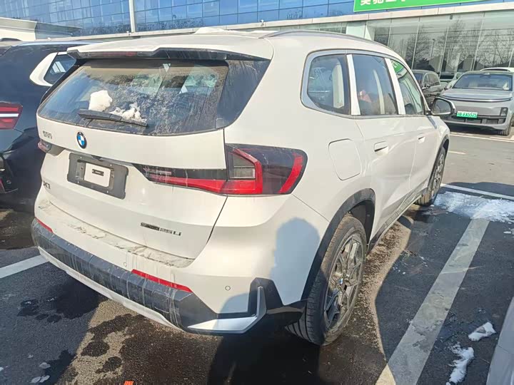 Фото 6 - BMW X1
