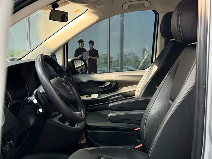 Фото 6 - Mercedes-Benz Vito