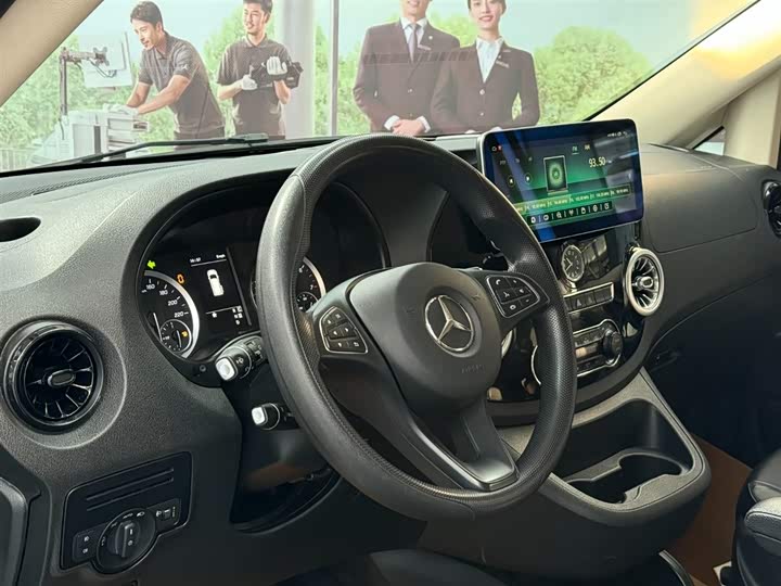 Фото 7 - Mercedes-Benz Vito