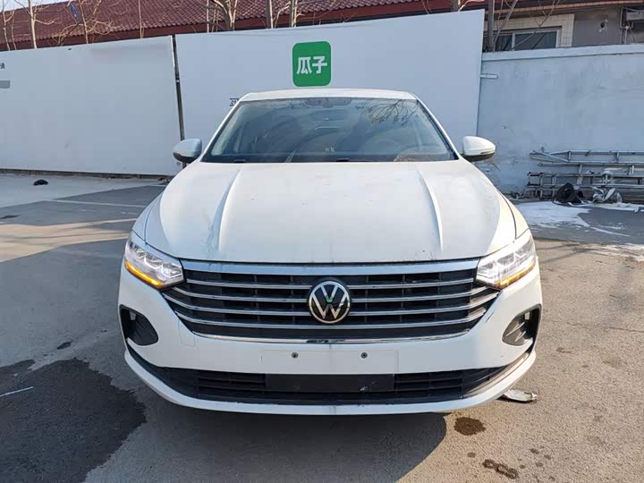 Фото 3 - Volkswagen Lavida