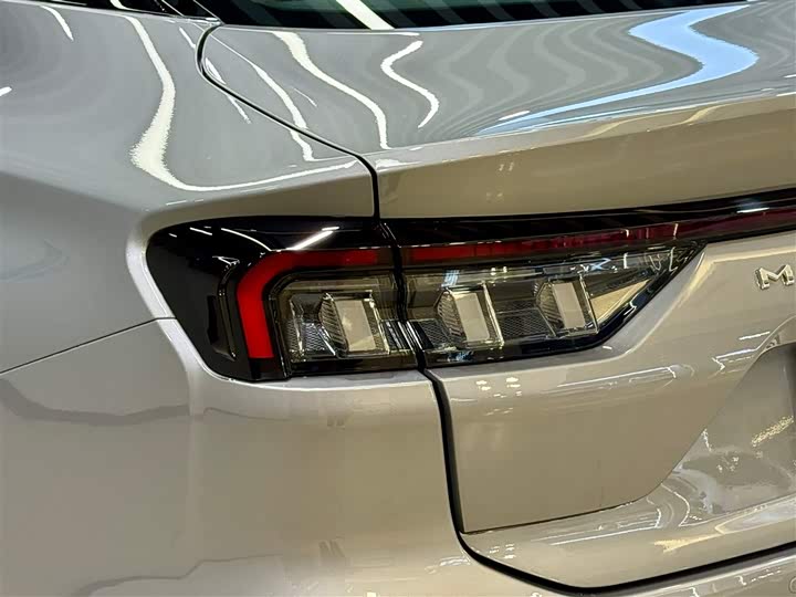 Фото 9 - Ford Mondeo