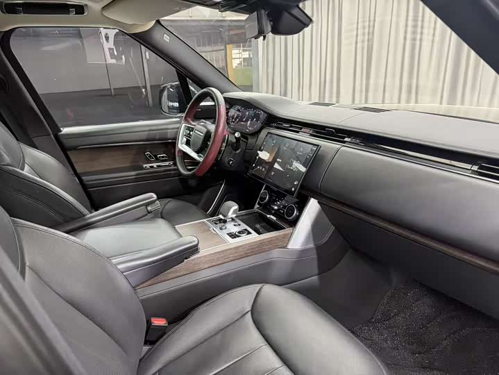 Фото 8 - Land Rover Range Rover