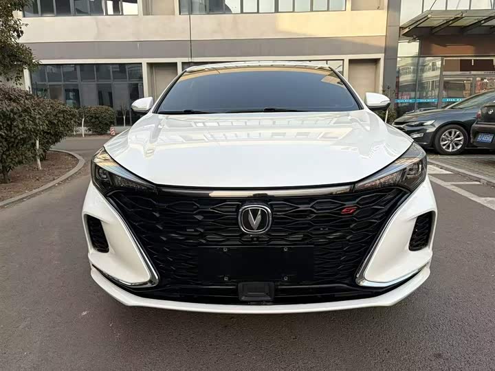 Фото 5 - Changan Eado Plus