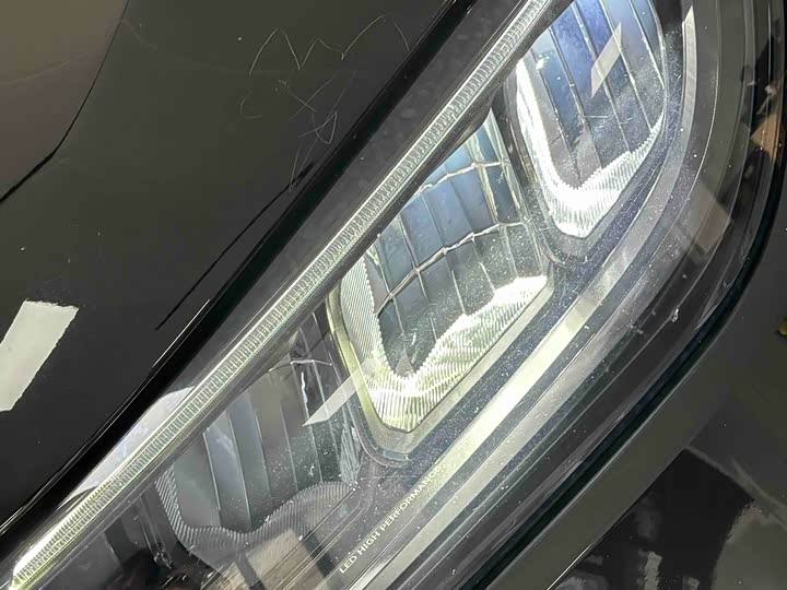 Фото 3 - Mercedes-Benz EQE SUV