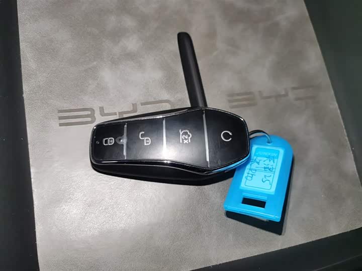 Фото 9 - BYD Song Pro Hybrid