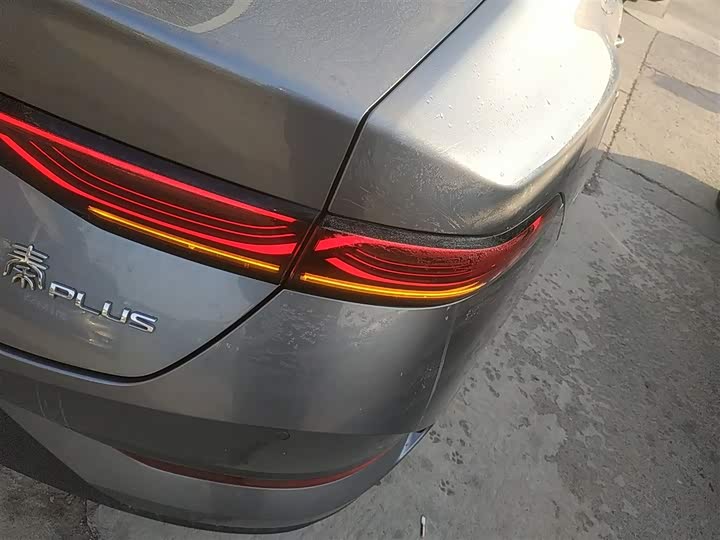 Фото 8 - BYD Qin Plus