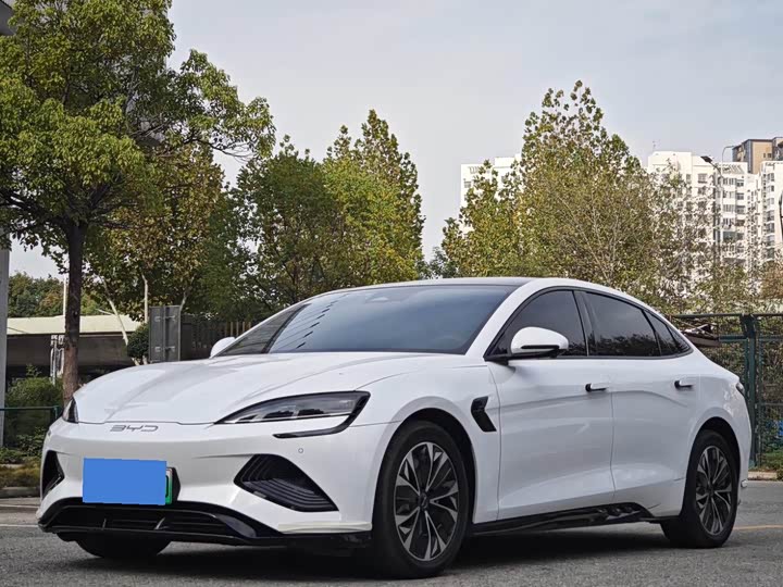 Фото 1 - BYD Seal