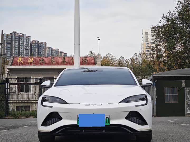 Фото 3 - BYD Seal