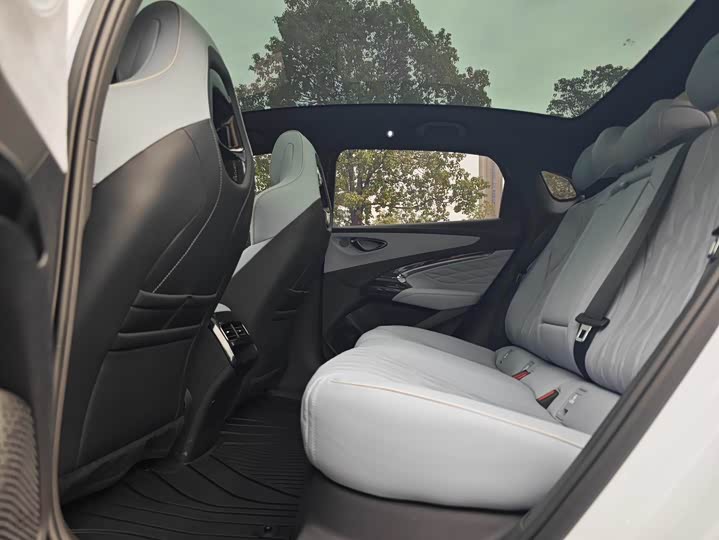 Фото 8 - BYD Seal