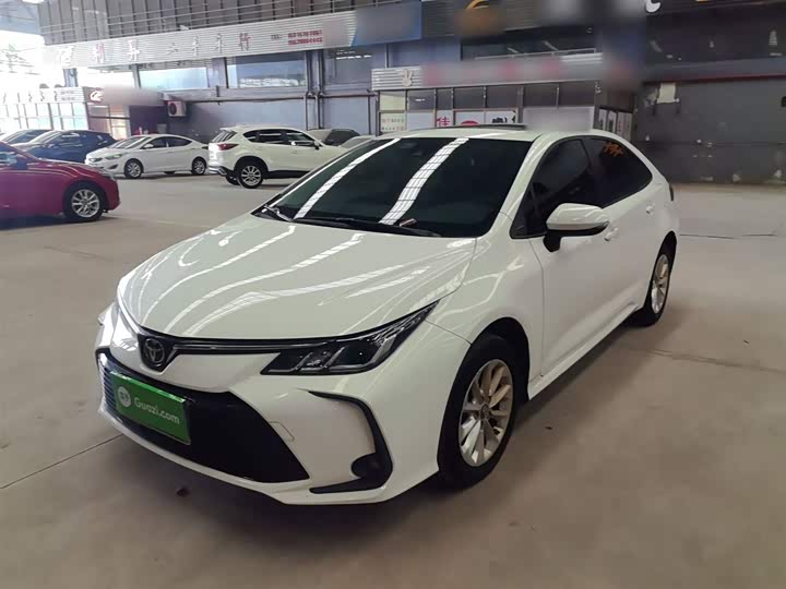 Фото 1 - Toyota Corolla