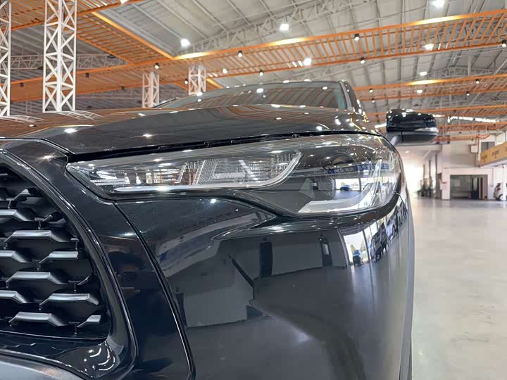 Фото 7 - Toyota Corolla Cross