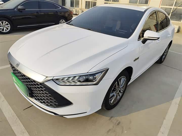 Фото 2 - BYD Qin Plus