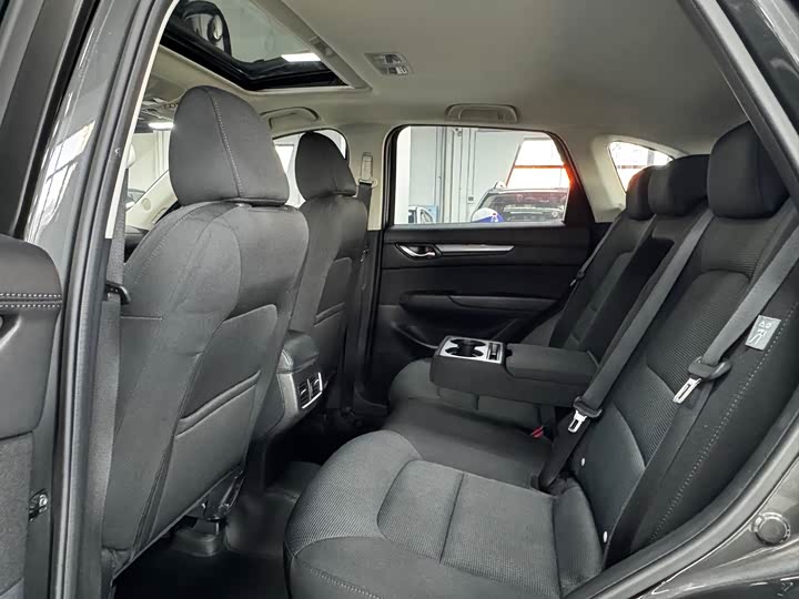 Фото 9 - Mazda CX-5