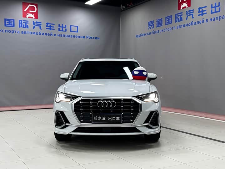 Фото 2 - Audi Q3