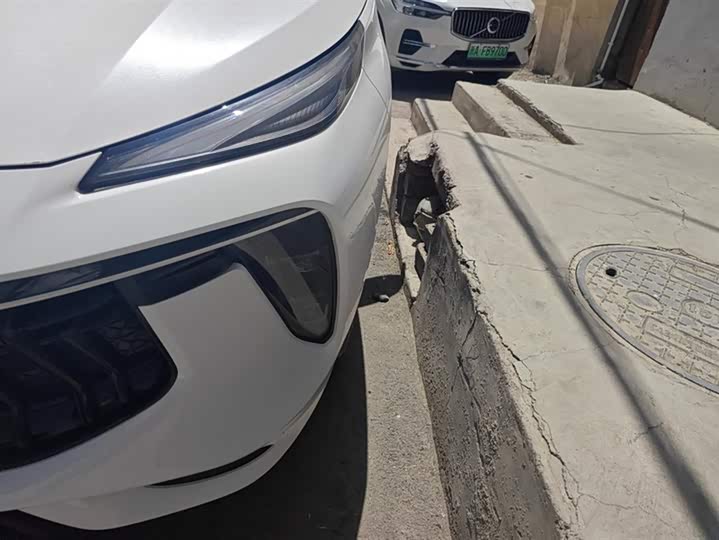 Фото 5 - Dongfeng Forthing T5 EVO