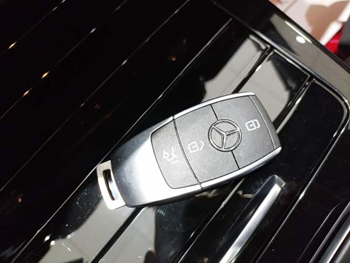 Фото 9 - Mercedes-Benz A-Class