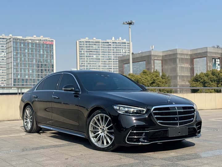 Фото 3 - Mercedes-Benz S-Class