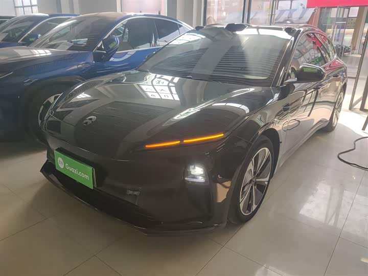 Фото 2 - Nio ET5T