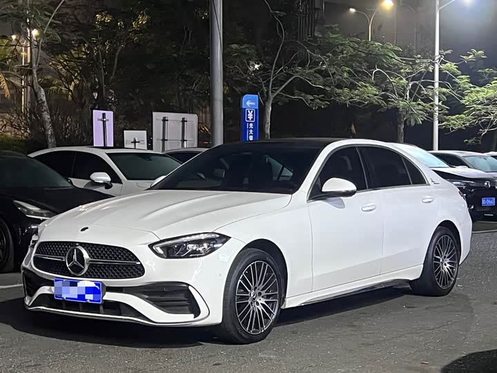 Фото 1 - Mercedes-Benz C-Class