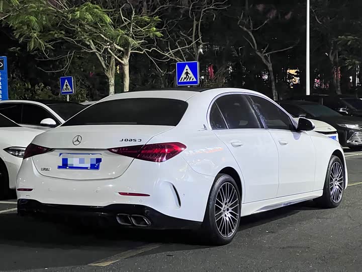 Фото 6 - Mercedes-Benz C-Class