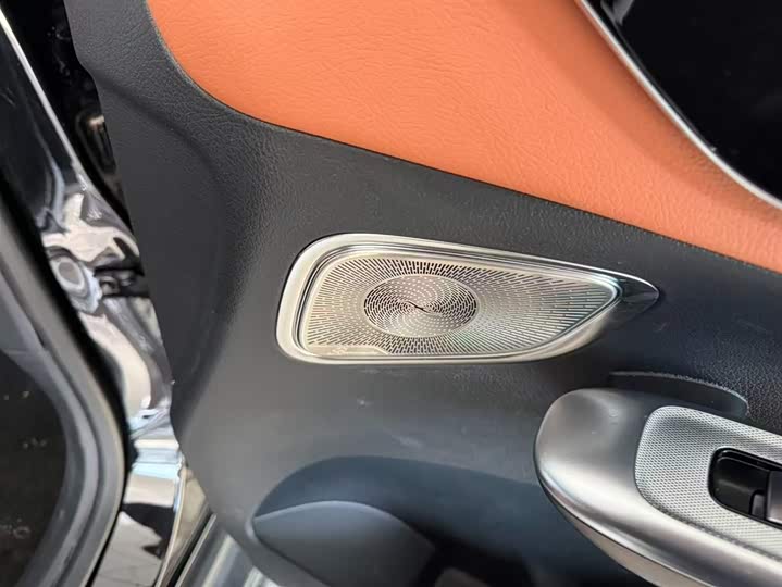 Фото 4 - Mercedes-Benz GLC-Class