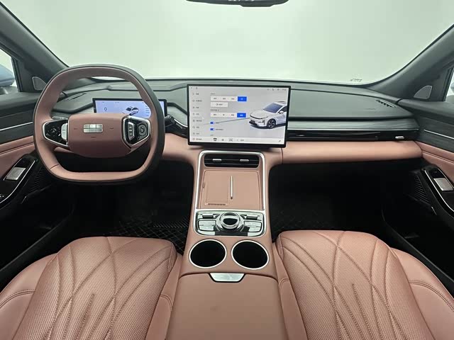 Фото 5 - Geely Galaxy L6