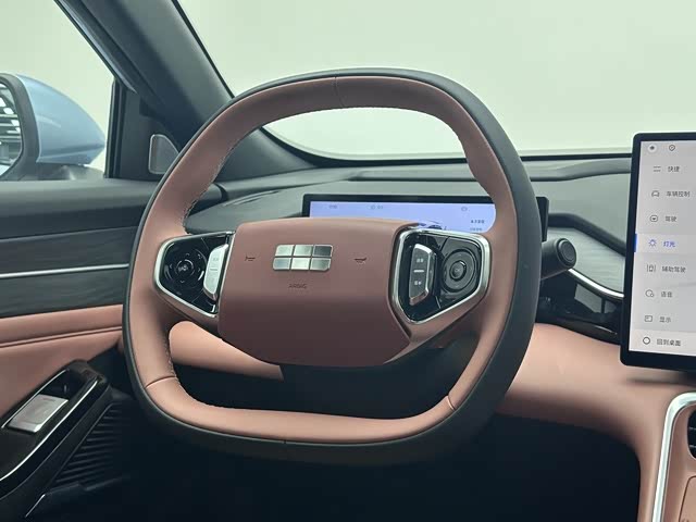 Фото 6 - Geely Galaxy L6