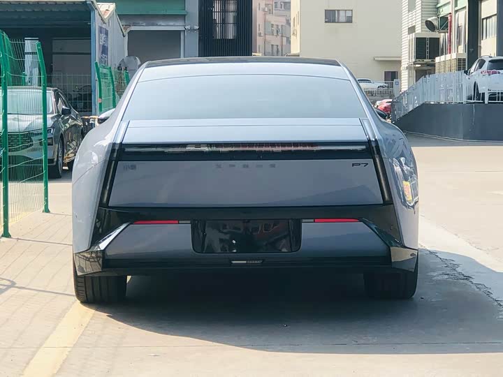 Фото 5 - XPeng P7