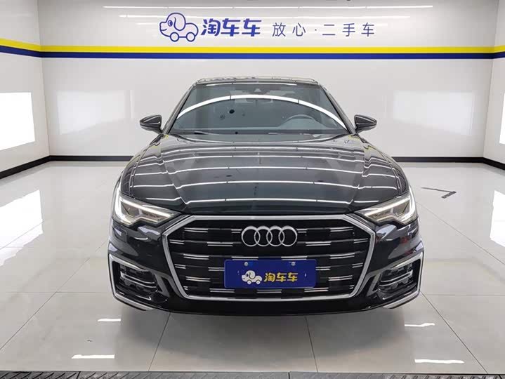 Фото 2 - Audi A6L