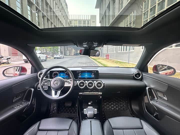 Фото 3 - Mercedes-Benz A-Class