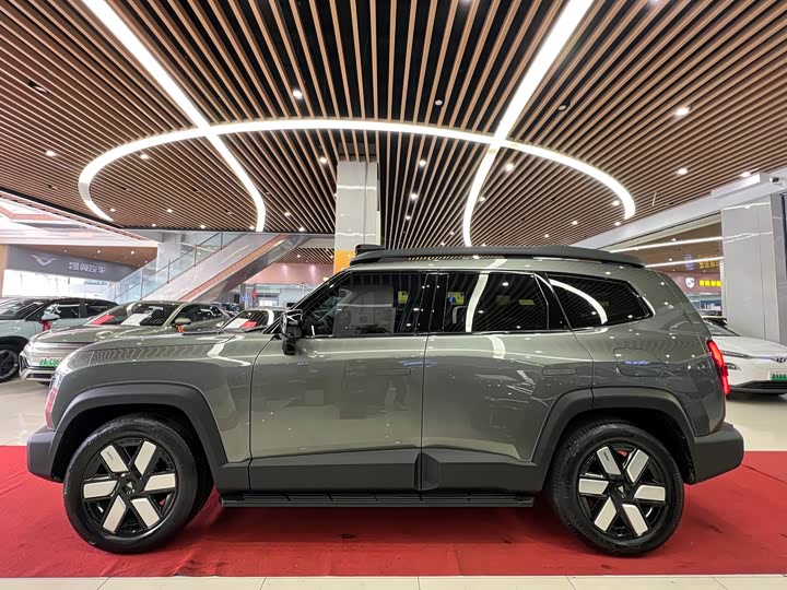 Фото 7 - Changan Deepal G318