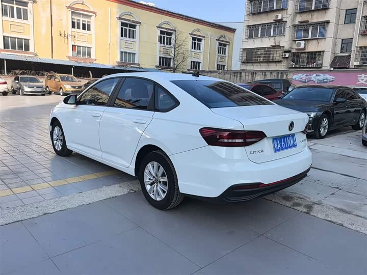 Фото 5 - Volkswagen Lavida
