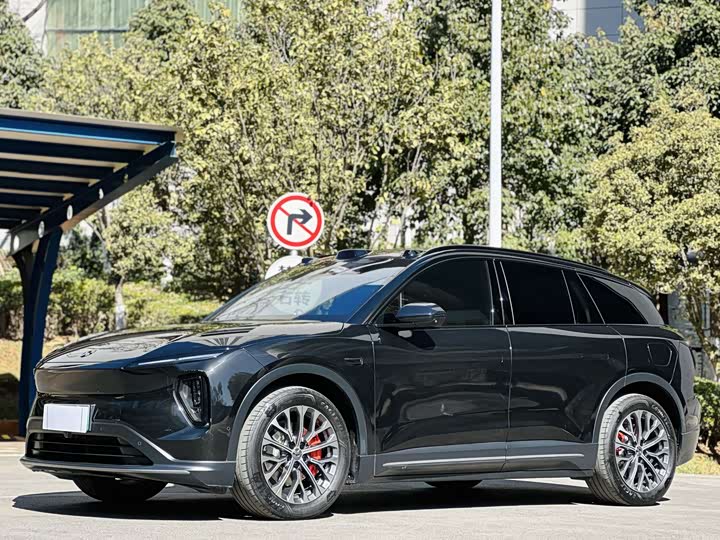 Фото 1 - Nio ES6