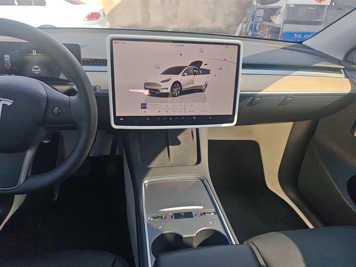 Фото 5 - Tesla Model Y