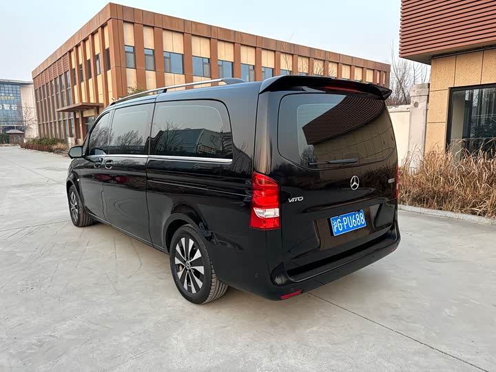 Фото 5 - Mercedes-Benz Vito