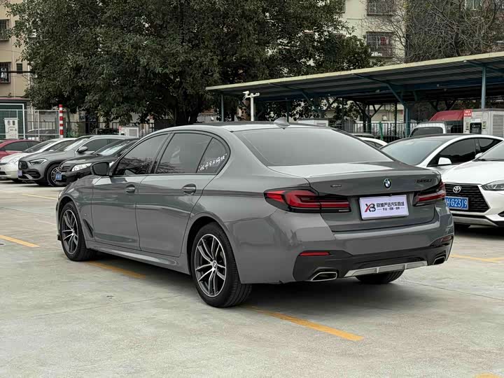 Фото 4 - BMW 5 Series